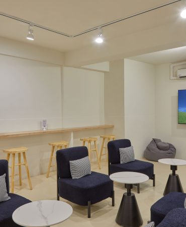 交誼廳 座位區